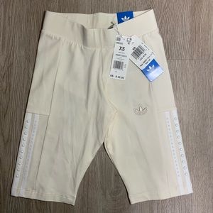 Adidas Women’s Trefoil Beige Stretch High Rise Short Tights Sz X-Small